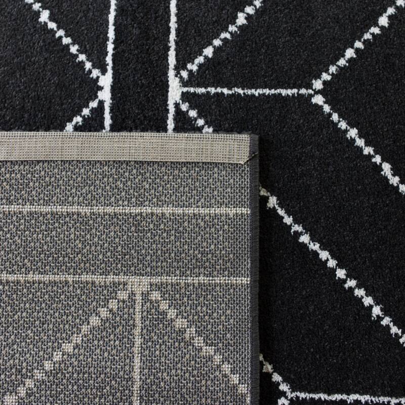 Carson Carrington Iseras Modern Geometric Area Rug