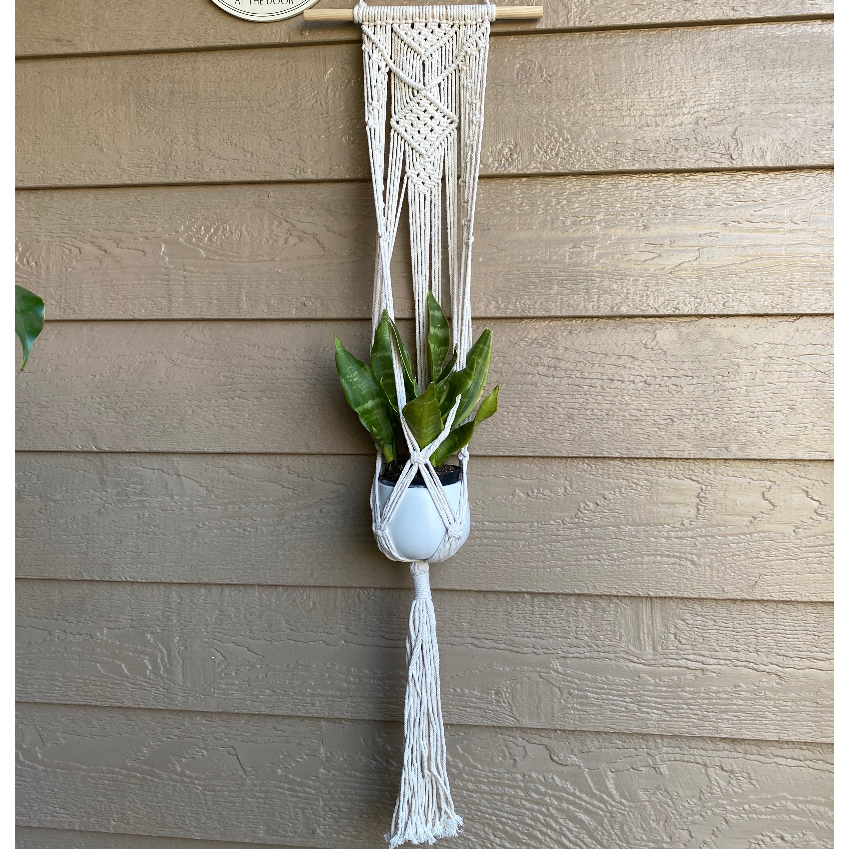 33" H hanging macrame with 4" Ceramic pot,Matte White