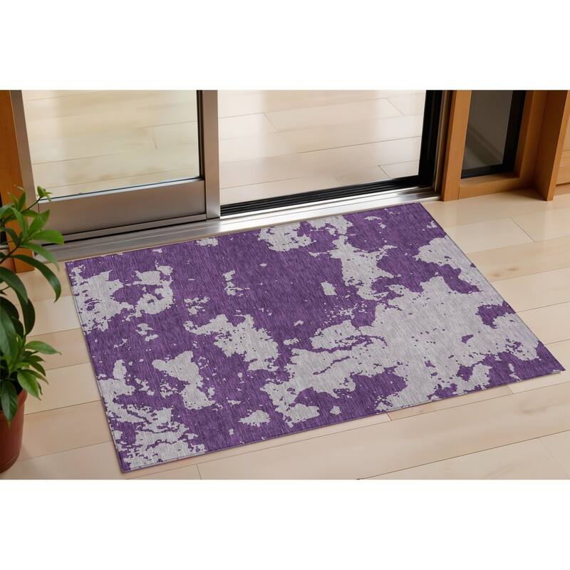 HomeRoots Abstract Transitional Rectangle Outdoor Rug - 3' x 5'