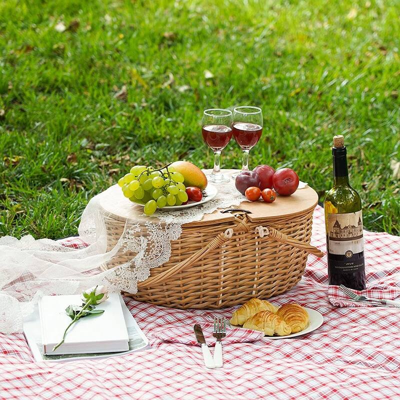 Wicker Picnic Basket with Cooler, Wooden Split Lid Picnic Basket, Vintage-Style Wicker Picnic Hamper with Folding Woven Handle