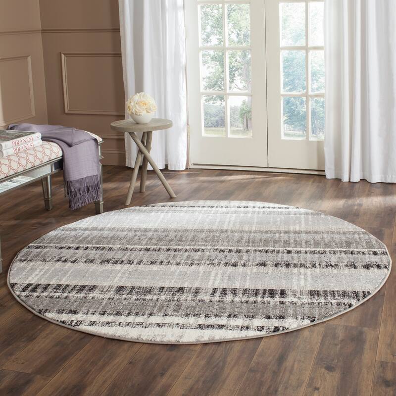 SAFAVIEH Evoke Karrie Distressed Vintage Boho Rug