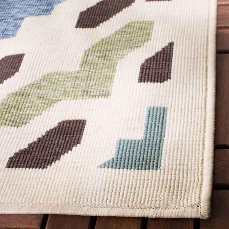 SAFAVIEH Veranda Ranu Indoor/ Outdoor Waterproof Patio Backyard Rug