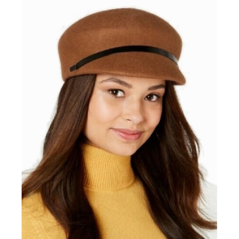 brown newsboy cap