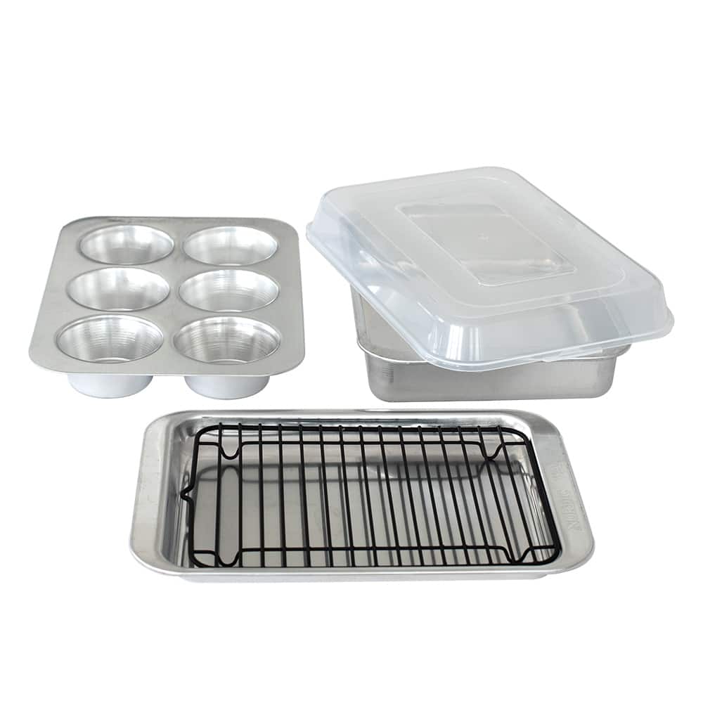 Nordic Ware Naturals Compact Ovenware 5 Pc Bake Set