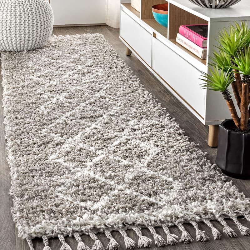 JONATHAN Y Modern Shag Plush Tassel Moroccan Tribal Geometric Trellis Area Rug