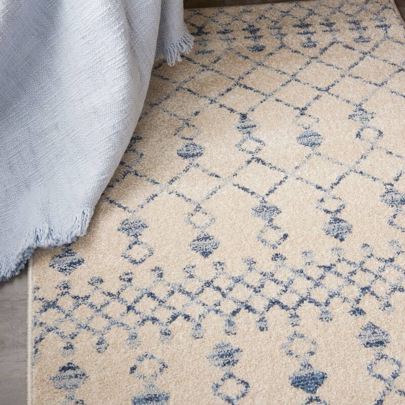 Carson Carrington Drafsen Boho Moroccan Area Rug