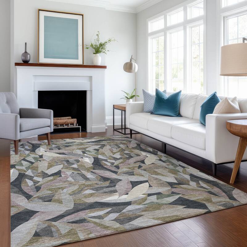 Machine Washable Indoor/ Outdoor Modern Floral Chantille Rug