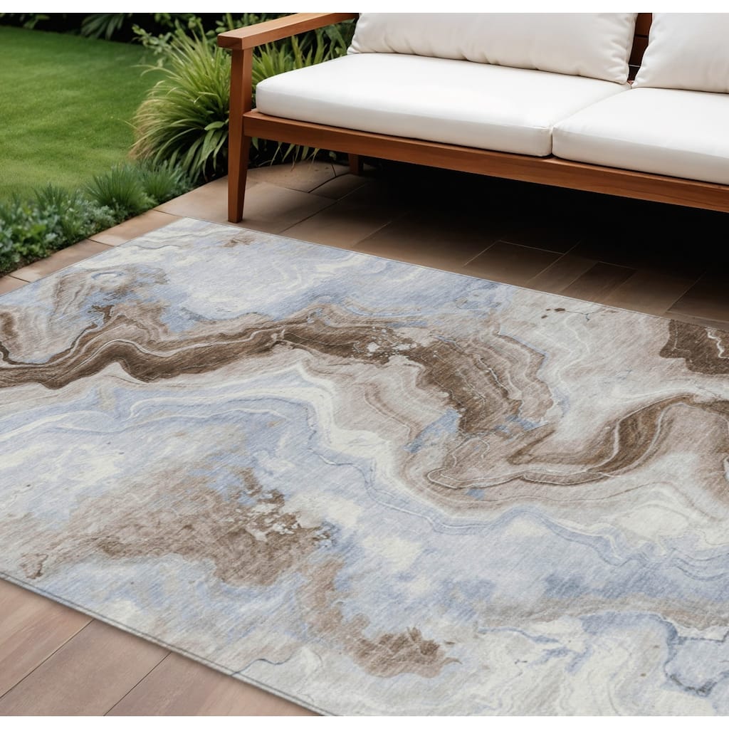HomeRoots Abstract Transitional Rectangle Outdoor Rug
