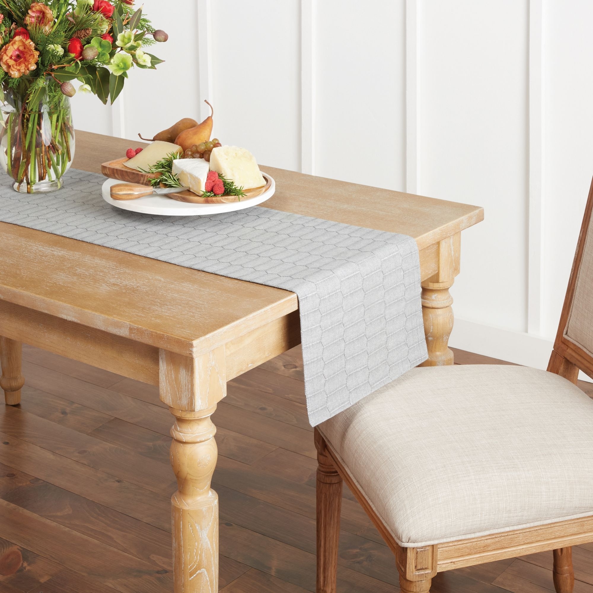 MARTHA STEWART Honeycomb Modern Farmhouse Reversible Table Runner