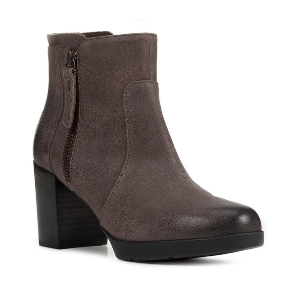 Geox Aneeka Leather Ankle Boot - On