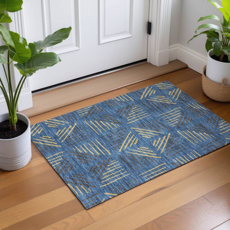 Machine Washable Indoor/ Outdoor Geo Dia Chantille Rug