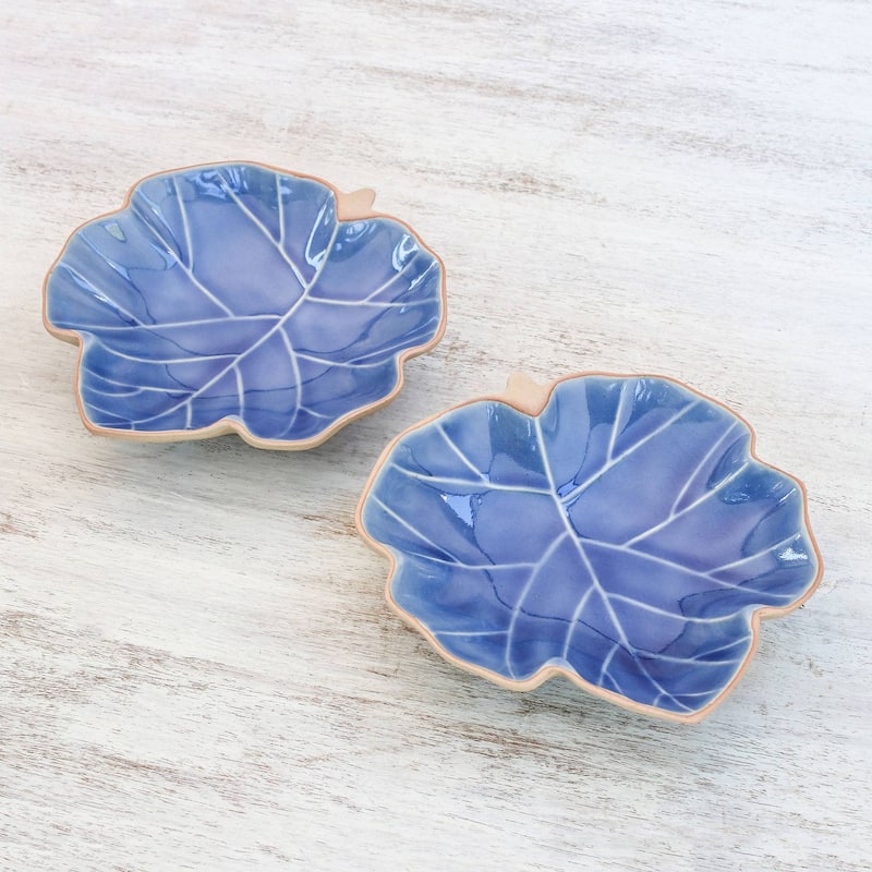 Novica Handmade Ivy Leaves Ceramic Serving Bowls (Pair)