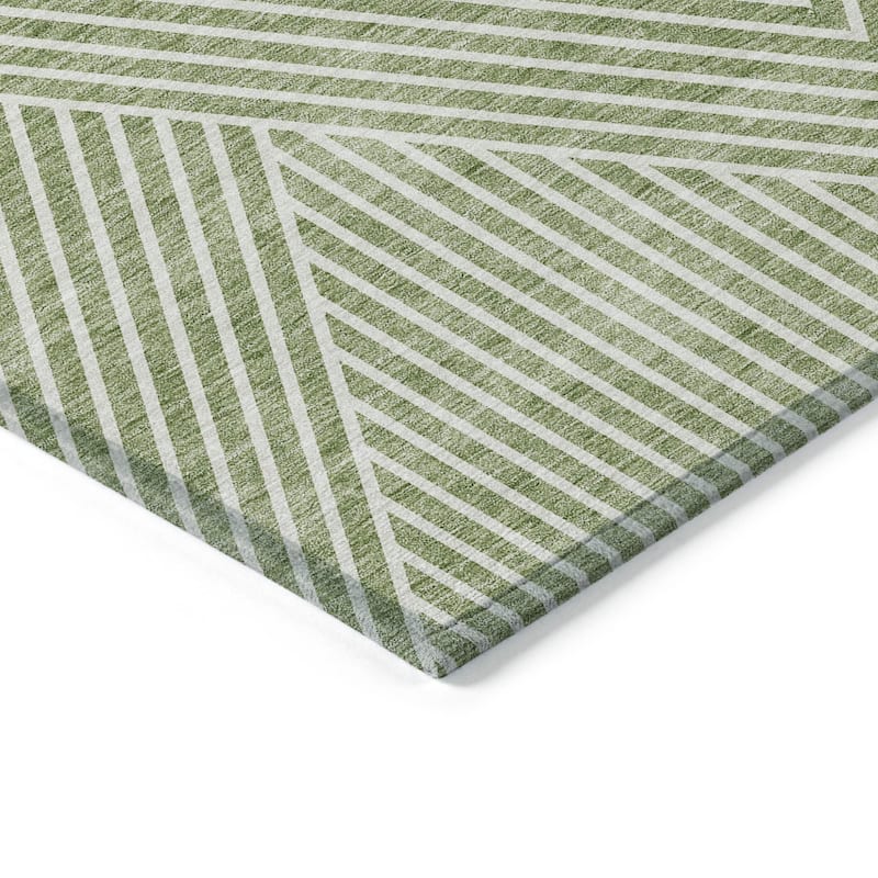 HomeRoots Geometric Transitional Rectangle Outdoor Rug