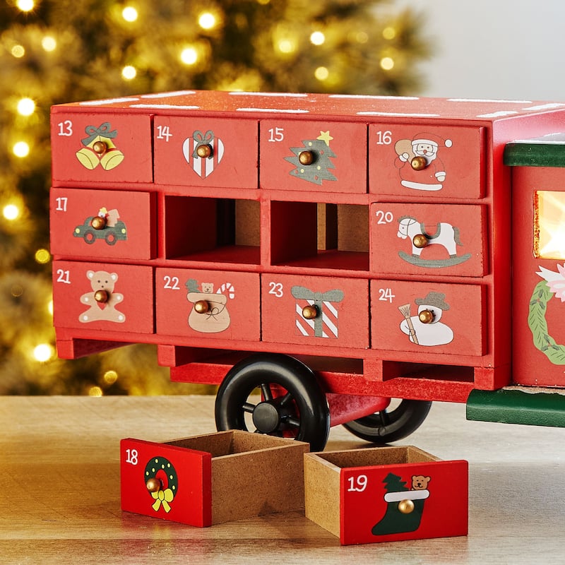 Glitzhome 14.5"L Wooden LED Christmas Truck Countdown Calendar Cute Gifts