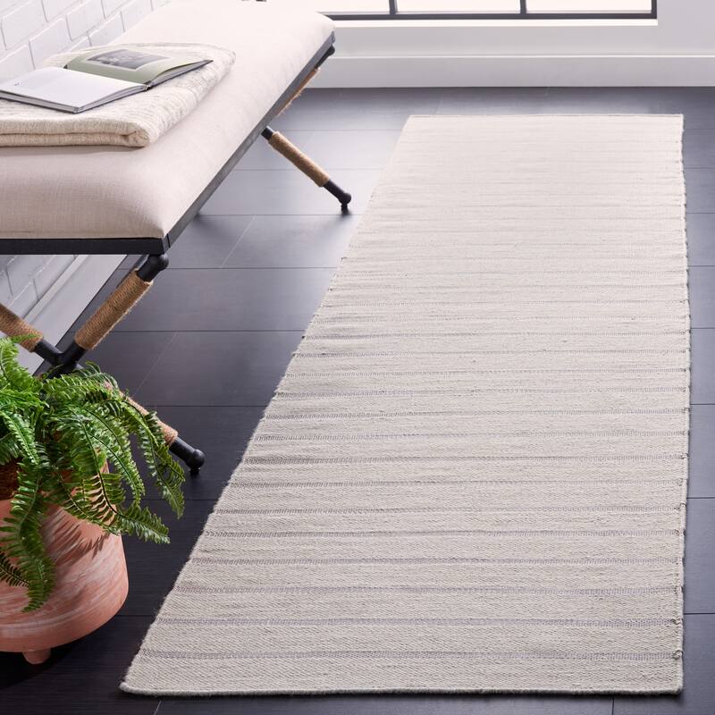 SAFAVIEH Handmade Flatweave Dhurries Purvoleta Modern Wool Rug - 2'6" x 6' Runner - Grey