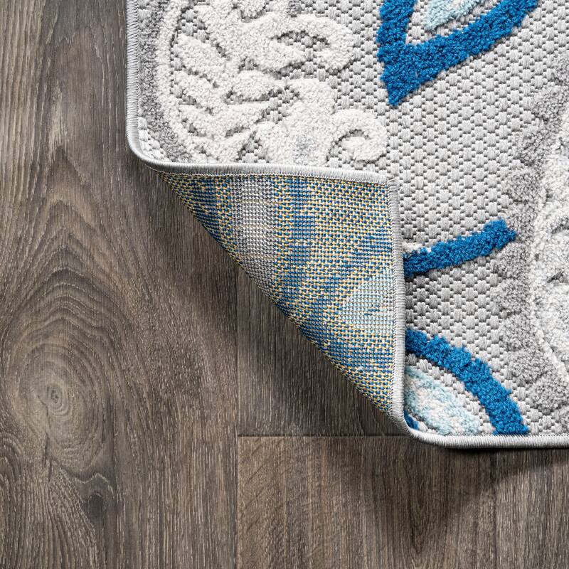 JONATHAN Y Gordes Paisley High-Low Indoor/Outdoor Area Rug