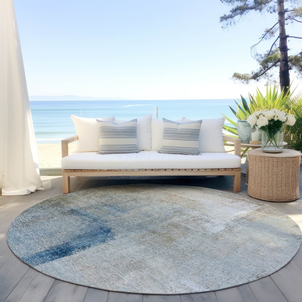 Machine Washable Indoor/ Outdoor Chantille Solid Ombre Rug