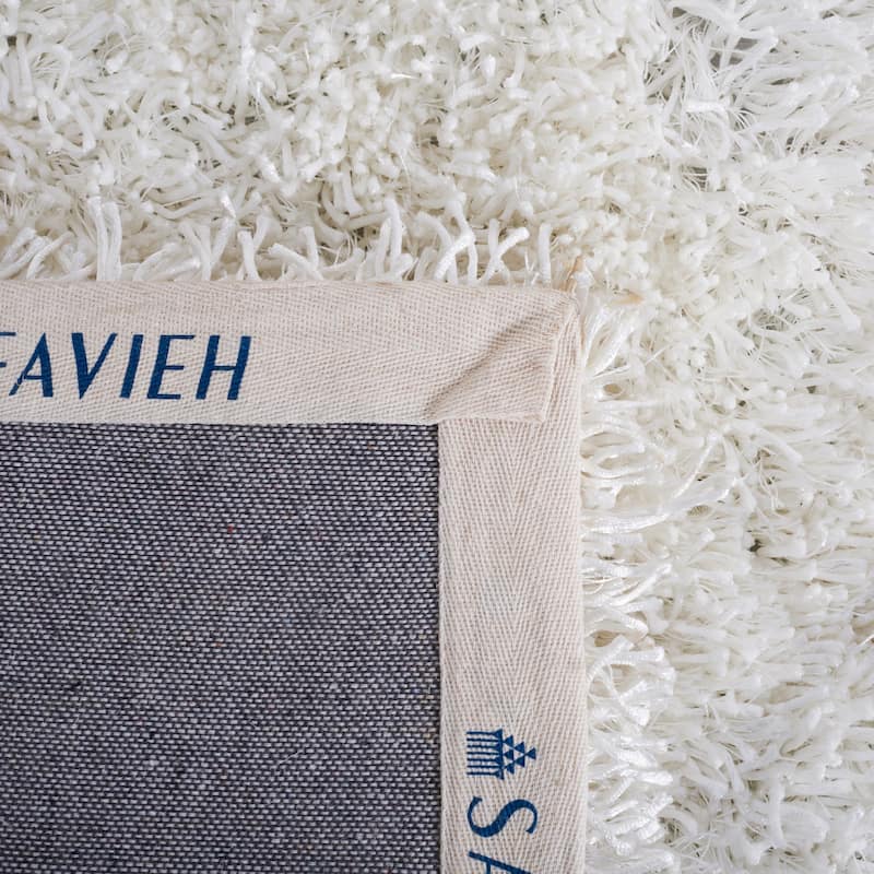 SAFAVIEH Handmade New Orleans Shag Dulce Area Rug