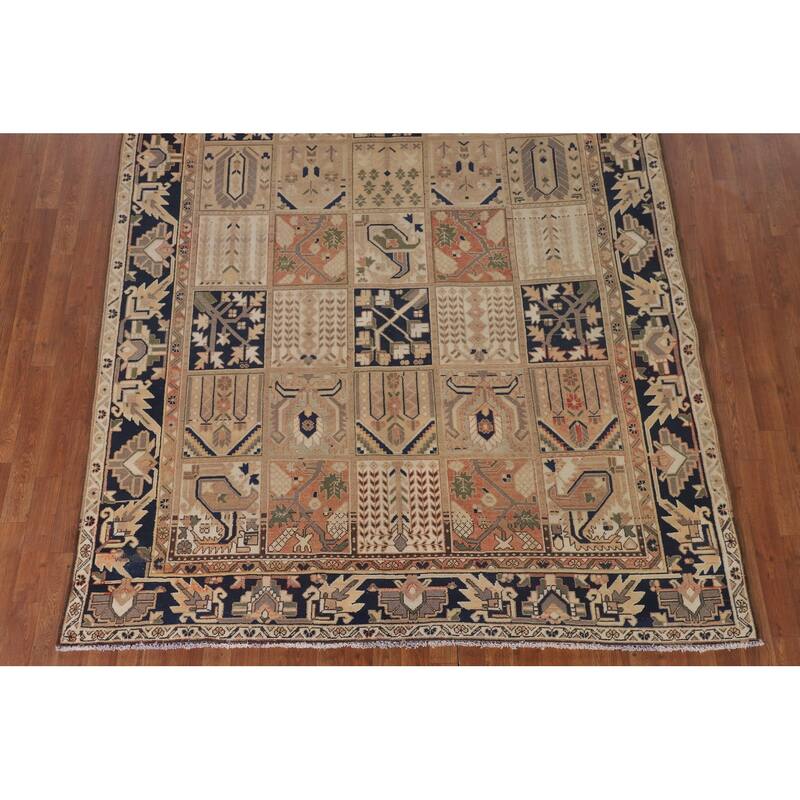 Garden Design Bakhtiari Persian Vintage Rug Handmade Peach Wool Carpet - 6'9"x 10'4"