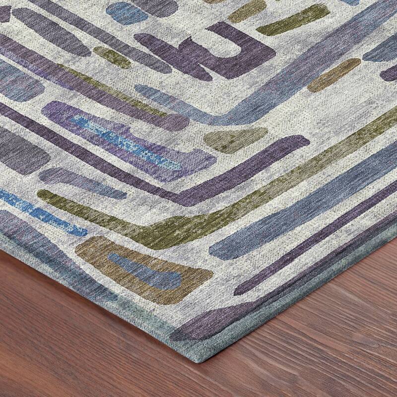 Machine Washable Indoor/ Outdoor Global Geo Chantille Rug