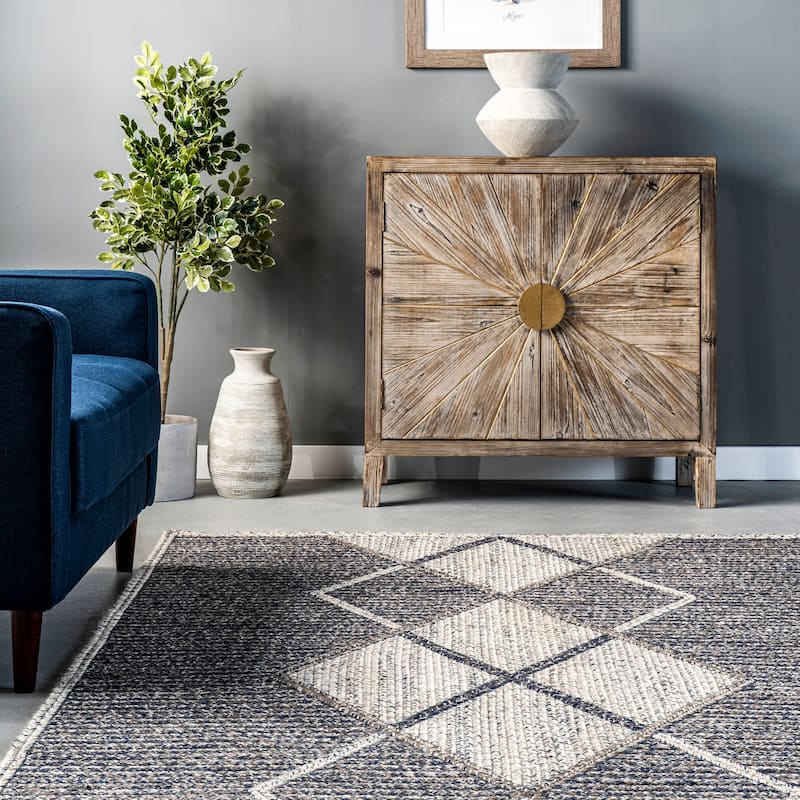 Nuloom Adria Diamond Blended Jute Area Rug