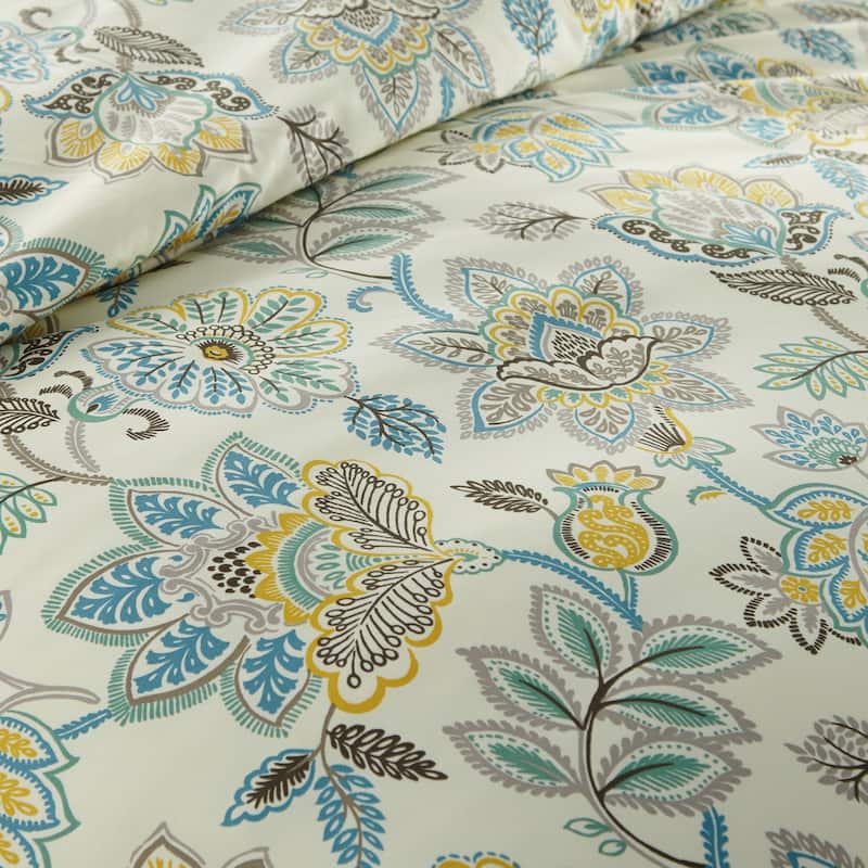 Wanderlust All Season Down Alternative Comforter Set