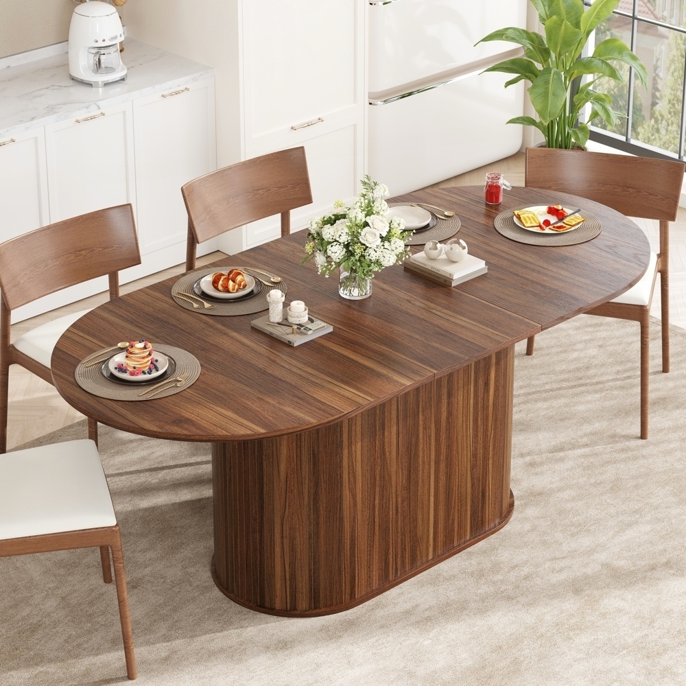 Extendable Dining Table with Striped Legs