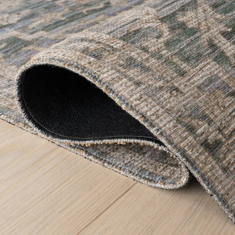 Nuloom Deliora Traditional Diamond Area Rug