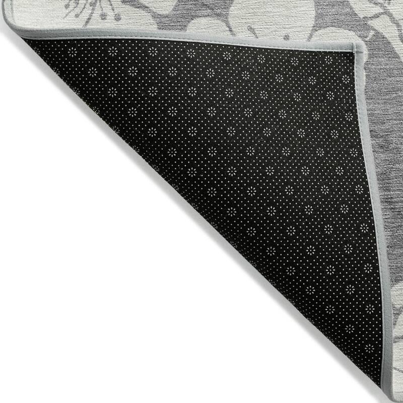 HomeRoots Floral Transitional Rectangle Outdoor Rug
