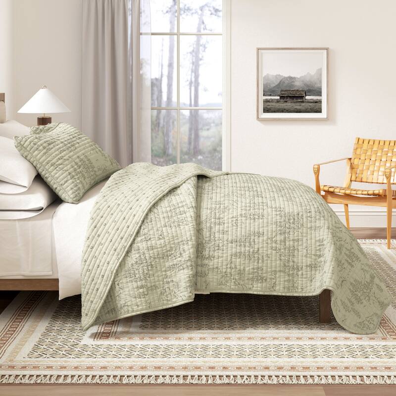 Linery & Co. Lodge Printed Microfiber Quilt Set with Shams - Bear Mountain Scene - Queen