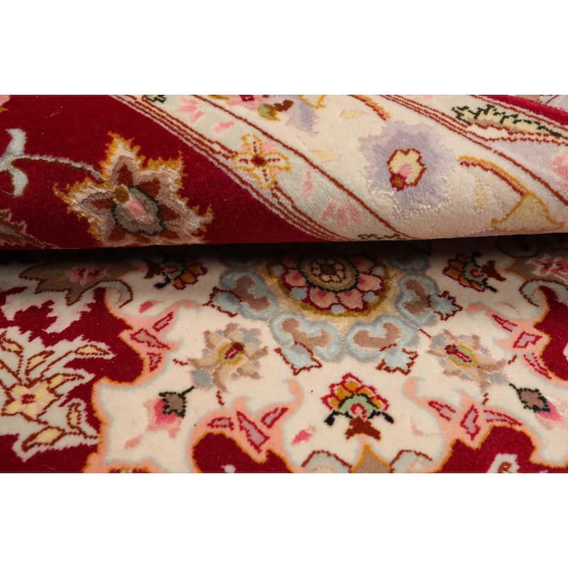 2'8''x6'7'' Runner Hand Knotted Wool Red Traditional 300 KPSI Rug - 2' 8'' x 6' 7''