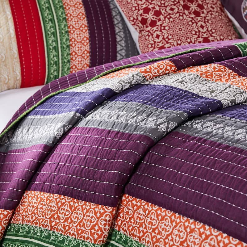 Greenland Home Fashions Marley 100% Cotton Mult-Fabric Stripe Bohemian Quilt Set