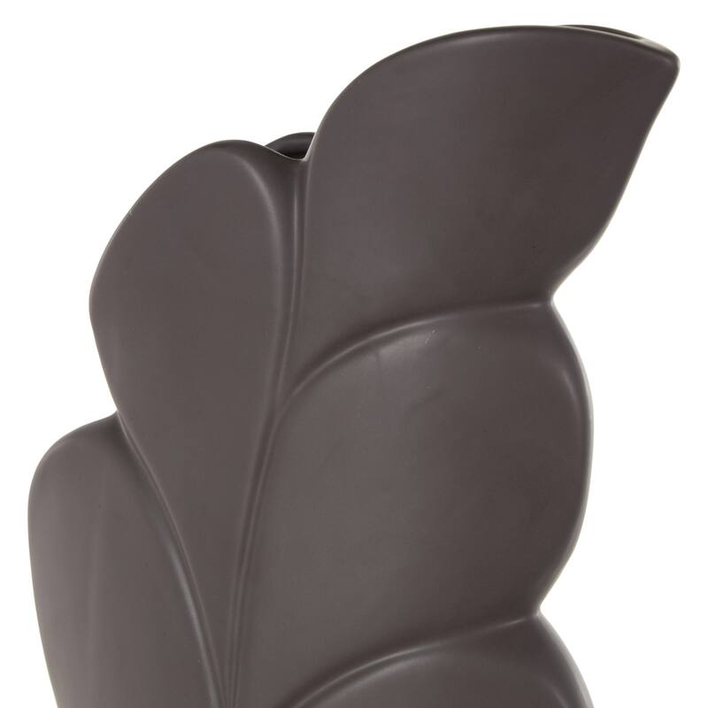 Black or White Ceramic Slanted Leaf Decorative Vase