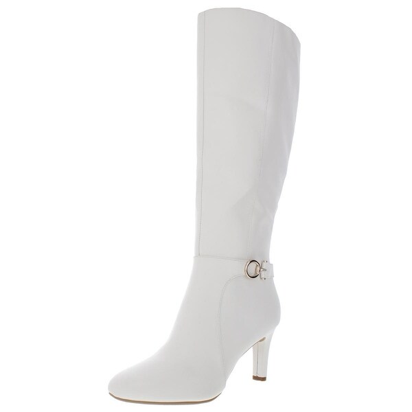 bandolino white shoes