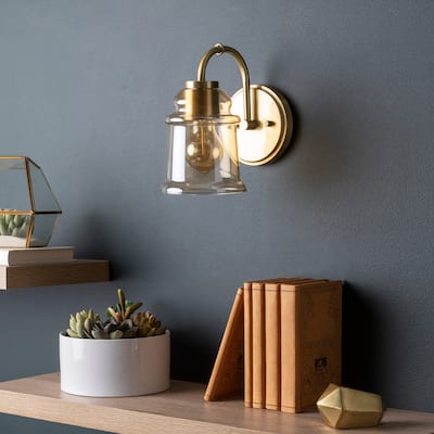 Artistic Weavers Alro Antiqued Brass & Glass 1-light Wall Sconce - 8.625"H x 5.25"W x 8.25"D