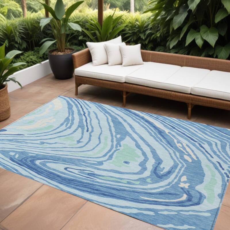 HomeRoots Abstract Transitional Rectangle Outdoor Rug - 8' X 10'