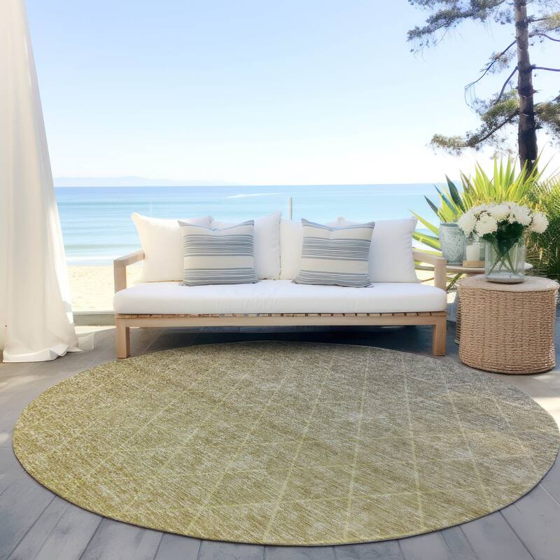 Machine Washable Indoor/ Outdoor Ombre Trellis Chantille Rug