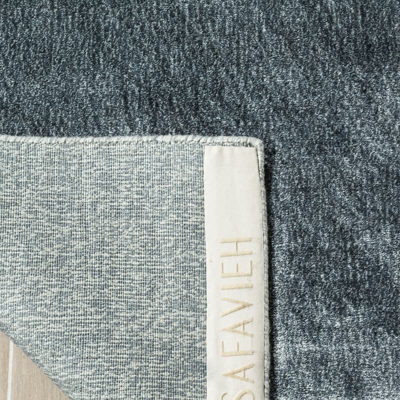 SAFAVIEH Handmade Mirage Lubna Modern Abstract Viscose Rug