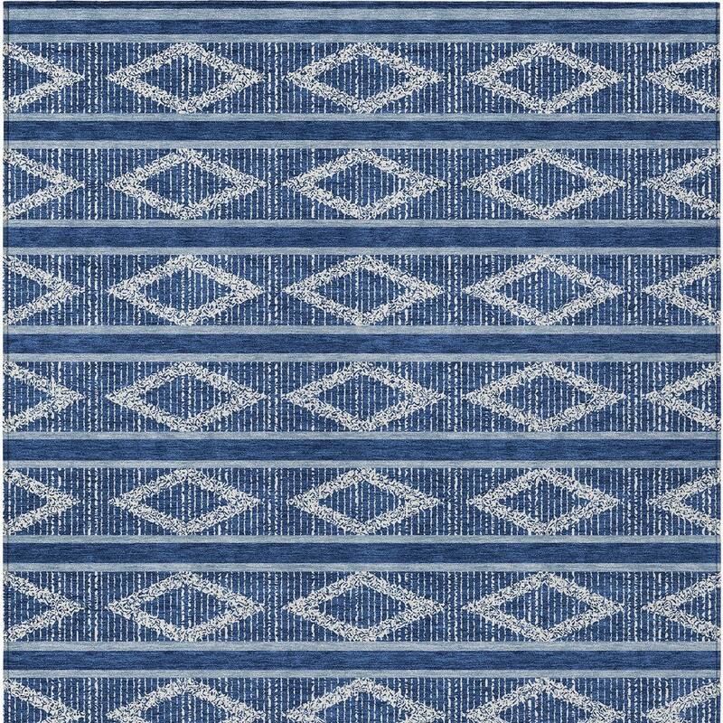 HomeRoots Geometric Transitional Rectangle Outdoor Rug