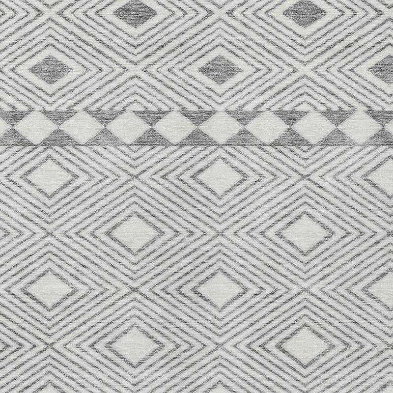 HomeRoots Geometric Transitional Rectangle Outdoor Rug