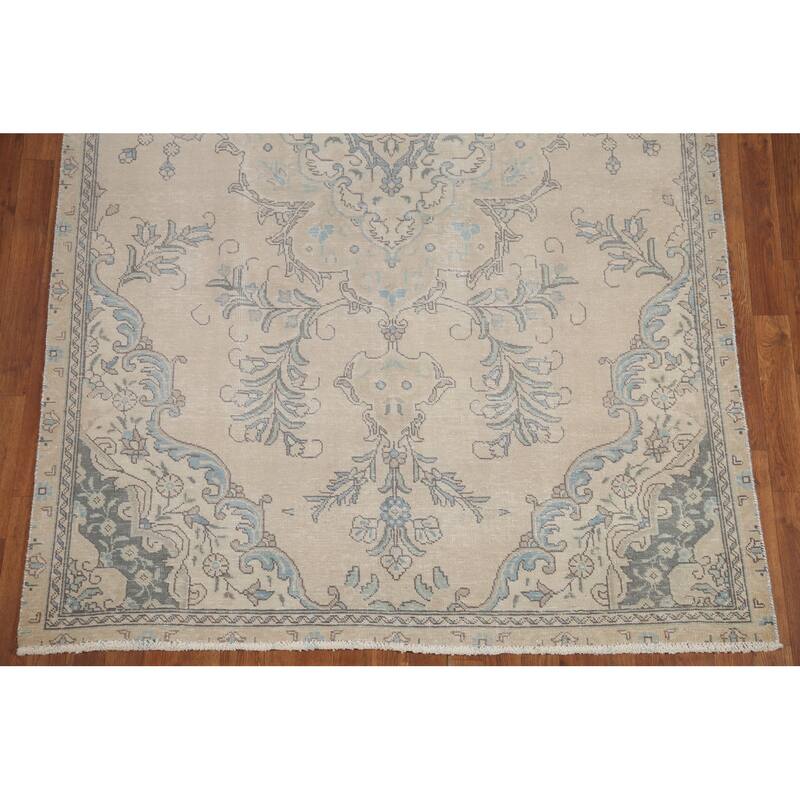 Hand Knotted Oriental 100% Wool Carpet Traditional Floral Beige & Ivories Tabriz Area Rug - 9' 2'' X 5' 6''