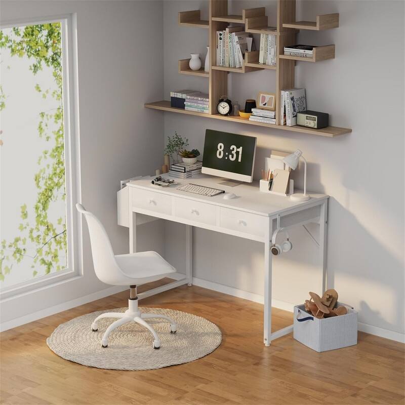 55 inch Computer Desk with 3 Drawers