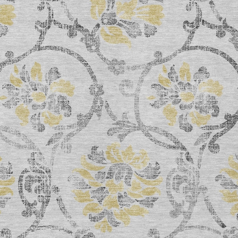 HomeRoots Floral Traditional Rectangle Outdoor Rug
