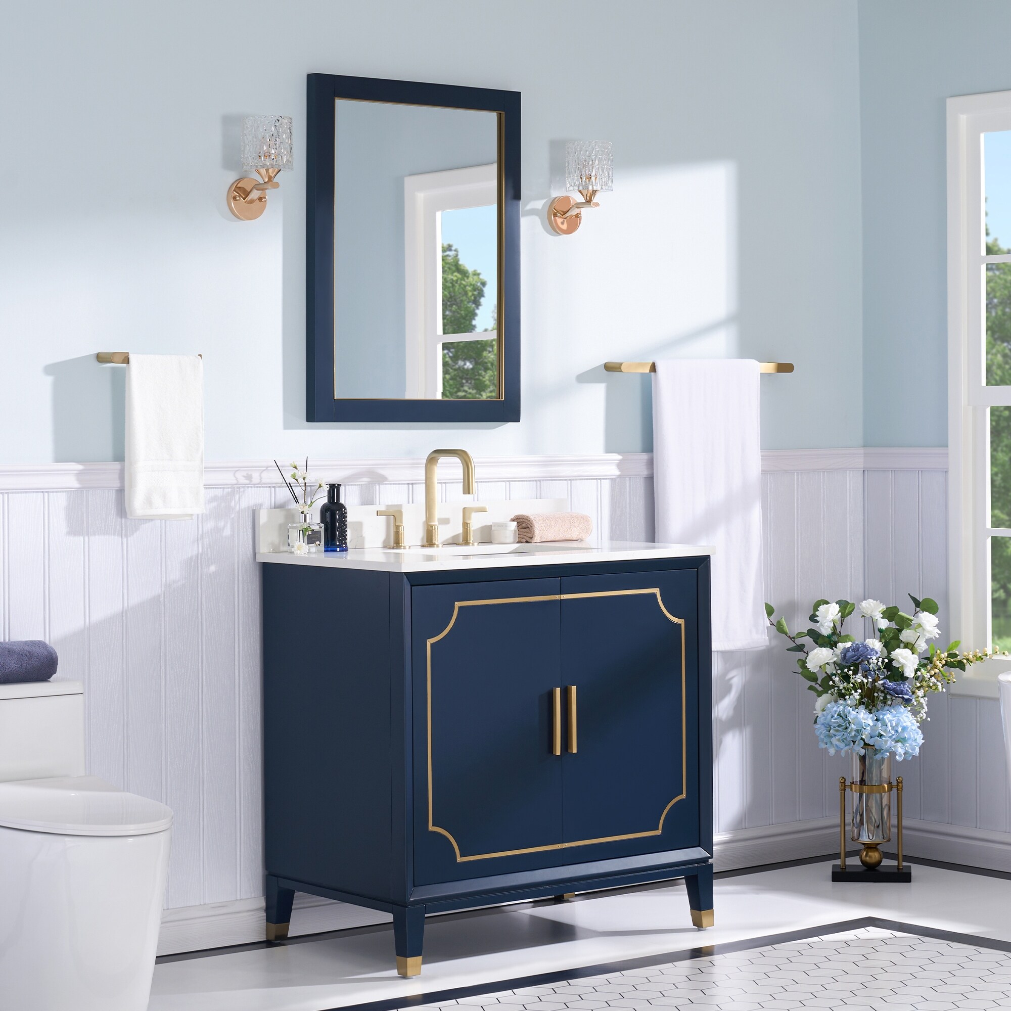 35'' H Solid Wood Bathroom Vanity with Stain-resistant