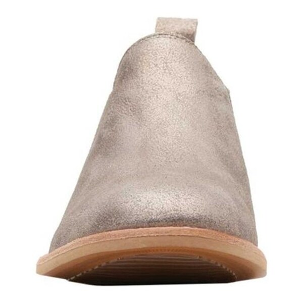Clarks edenvale hotsell page suede