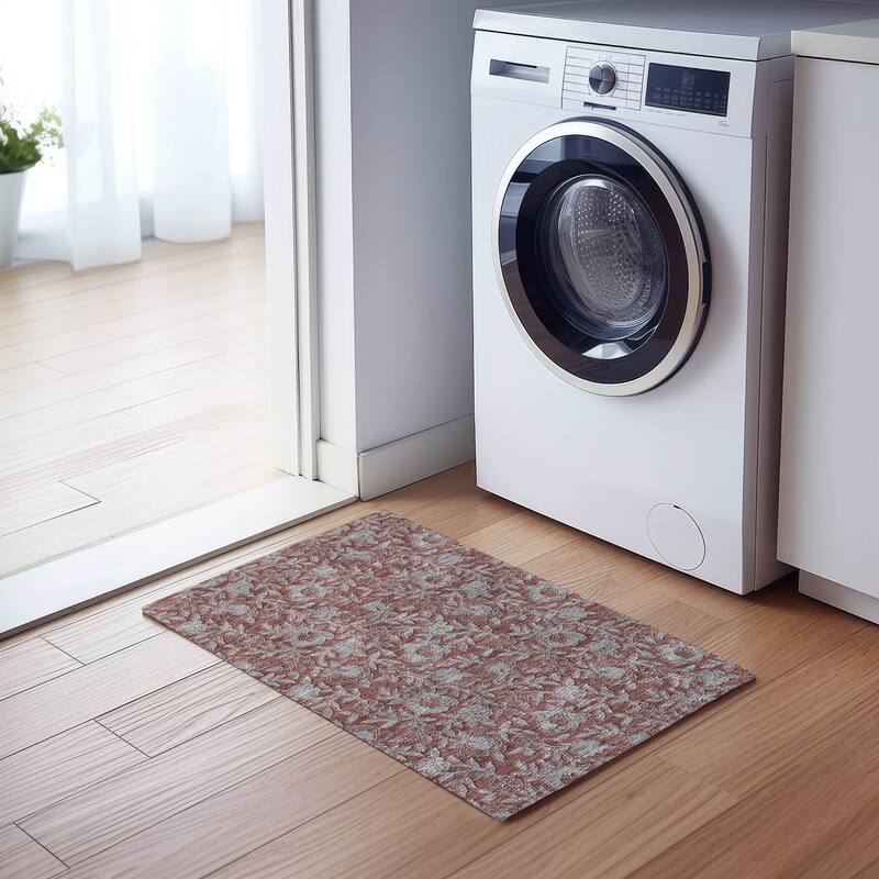 Machine Washable Indoor/ Outdoor Chantille Floral Rug