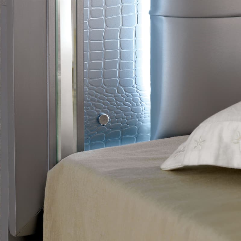 Furniture of America Ruff Lighted Silver Faux Leather Panel Bed