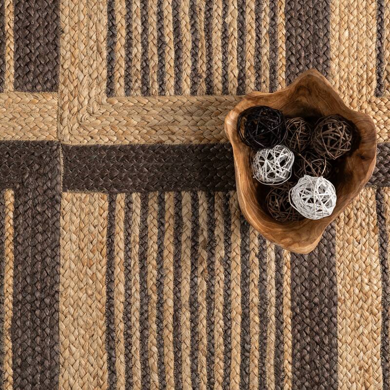Nuloom Aletta Geometric Tiled Jute Area Rug