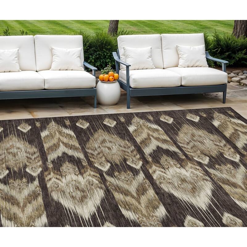 HomeRoots Southwestern Transitional Rectangle Outdoor Rug - 9' X 12'