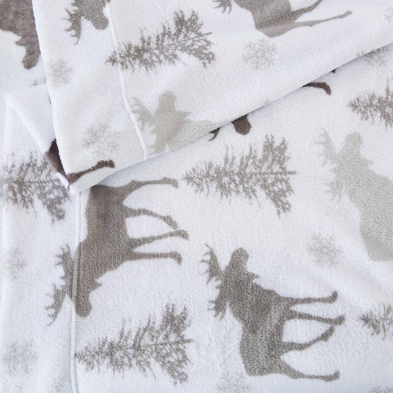 Great Bay Home Extra Soft Cozy Velvet Plush Printed Bed Sheet Set